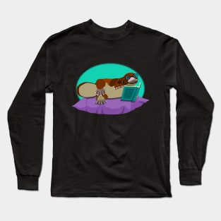 Platypus reading a book Long Sleeve T-Shirt